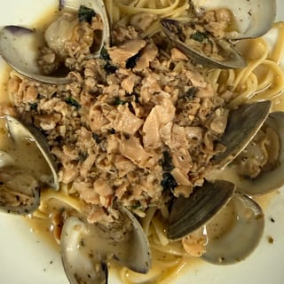 Linguine with Clam Sauce
